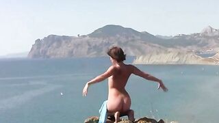 A girl is not embarrassed to show her body on the beach