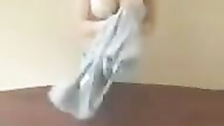 A chick with big milk is doing a master class for everyone