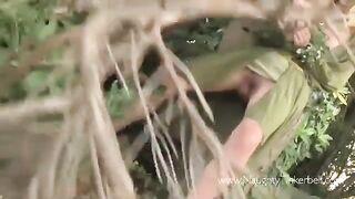 The peasant woman was fucked by the prince of thieves outdoors
