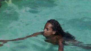 Erotic woman with a shaved pussy plays with herself in HD quality