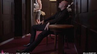 A cute blonde shows her skilful sucking skills in this hot video