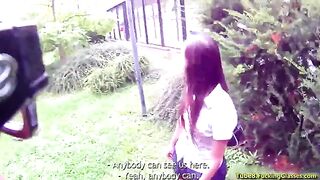 The stranger sucked the guy's cock in the bushes