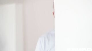 The old man again did not refuse to have sex with a girl