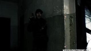 Explosive sex in the street scene