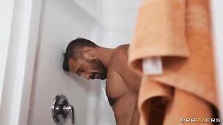 Nicole is a bad girl who only likes anal sex, nothing else