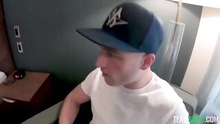 No music needed for this hot twerk action