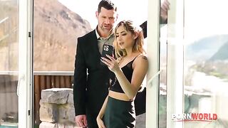 A cheating housewife Veronica Leal gets a DP in the pool