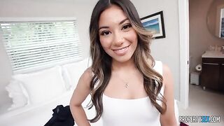 I want to feel the taste of your pussy! Come closer, baby!
