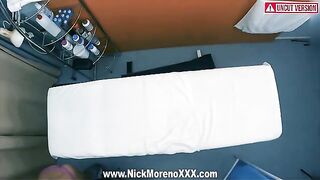 Lucky masseur fucked sexy 19-year-old girl with big ass