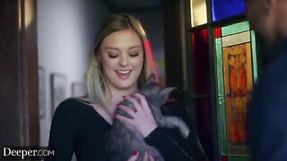 A hot chick, gorgeous Amber Moore, fucks with a man in uniform