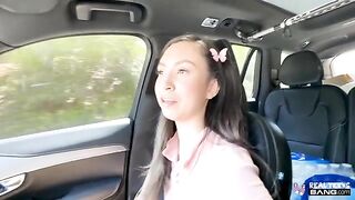 No trouble with mouth - a beautiful and delicious blowjob from an Asian girl