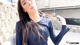 Her mouth has created a real miracle! (Amazing blowjob from a hot girl)