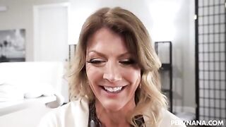 A hot woman climbed on my dick and began to jump on it
