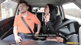 A girl seduced me in her role as a hostess in the car