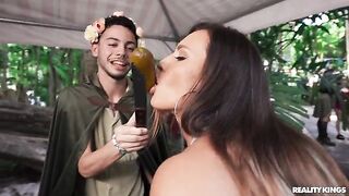 A nice picnic in the fresh air ended with blowjob
