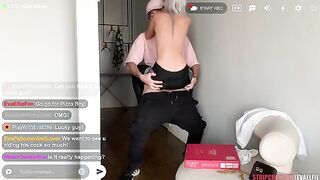 A cute girl rips her yoga pants while streaming pizza delivery action