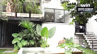 Mature woman fucks like a girl twenty years younger