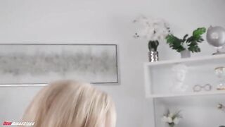 A MILF with a gorgeous body craves intense passion on the couch