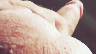 A cute girl gave a blowjob to her lover in a steamy scene