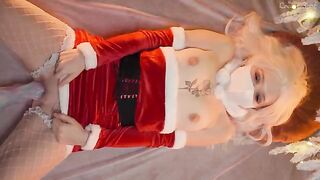 The couple celebrated Christmas, the girl squirted when they woke up