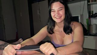 Girl sucked dick just for the sake of experiment at the party